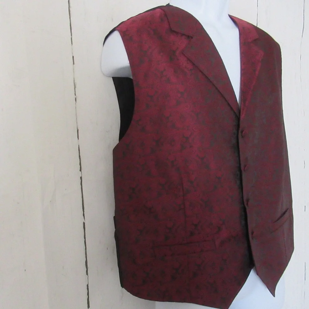 Scully Vest XL X Large Red Black Paisley Western Cowboy Frontier‎